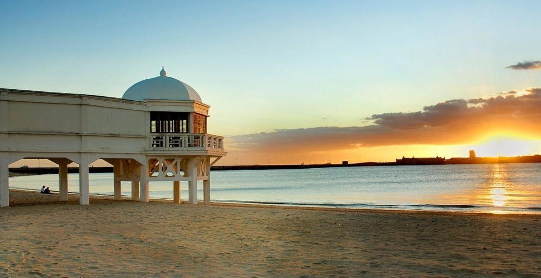 Apartamento Muy Bien Situado En El Centro De Cadiz Y Al Lado De La Playa Ngoại thất bức ảnh